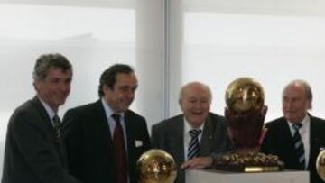 Villar, Platini, Di St&eacute;fano y Blatter.