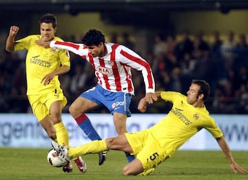 Marchena y Diego Costa en sus etapas como jugadores del Villarreal y Atlético.