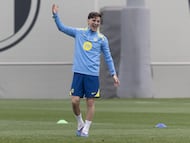 02/03/26
ENTRENAMIENTO BARCELONA
Gavi