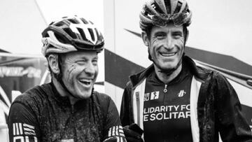 Lance Armstrong junto a George Hincapie.