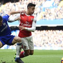 La amarga jornada de Alexis ante el Chelsea