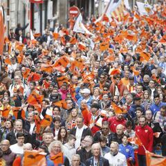 Clubes, exjugadores y técnicos felicitan al Valencia