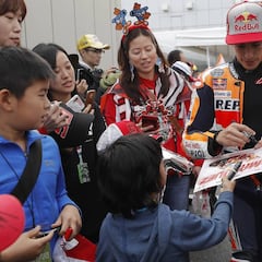Márquez se ríe con el mensaje de su madre en El Larguero