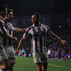Anuar y Meseguer dan brillo a la victoria del Real Valladolid
