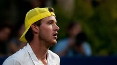 Jarry da pelea pero se despide de Roland Garros en el debut