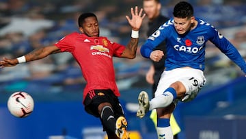 James, baja calificación y dominado por el United