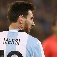 Queiroz: Messi should be banned until FIFA proves he is human!