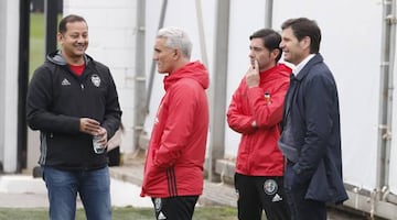 Anil Murthy, Rubén Uría, Marcelino y Mateu Alemany, en Paterna.