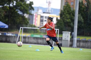 Las dirigidas por Carlos Paniagua siguen el microclico en la sede de la FCF en Bogotá como preparación de cara al Sudamericano Femenino Sub 20.