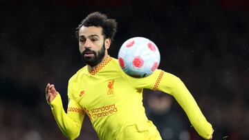 Mohamed Salah en un partido con Liverpool por FA CUP.