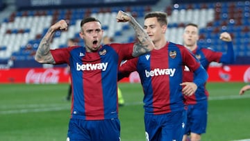 Aprobados y suspensos del Levante: Roger se corona en el derbi