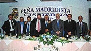 <b>ALEGRÍA</B>. Los madridistas celebraron la victoria por todo lo alto.