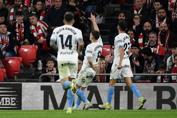 1-1. Viktor Tsygankov celebra el tanto que marca en el minuto 48 de partido.