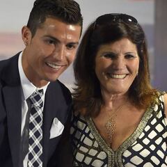 Cristiano pagaría 200.000 euros por su doble paternidad