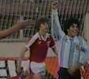 Se cumplen 40 años del debut profesional de Maradona