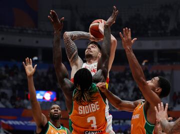 La selecci¨®n espa?ola de baloncesto vence en su debut en el Mundial ante Costa de Marfil.