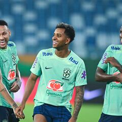 Los futbolistas que más dinero han movido en traspasos en toda la historia