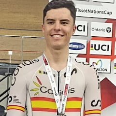 Erik Martorell se cuelga la medalla de plata en Milton