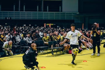 Egan Bernal Christopher Froome, Romain Bardet y Primoz Roglic disfrutaron la jornada de media day en el Criterium de Saitama donde corren este domingo.