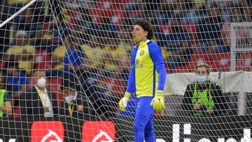 América mantiene en suspenso la renovación de Ochoa y busca lateral