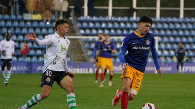 El Málaga aprieta por Julen Lobete