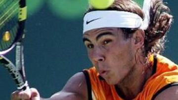 <B>GRAN MOMENTO.</B> Nada busca en Miami su tercer título del año y el récord de victorias de Ferrero.