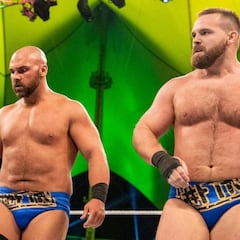 WWE comunica la salida de Scott Dawson y Dash Wilder