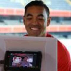 Chicharito y Fabián realizaron videochat para la Bundesliga