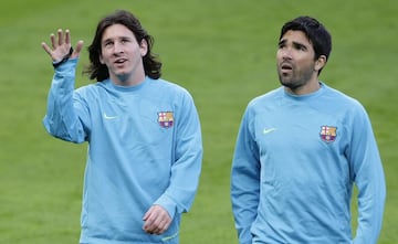 Compañero de Messi en el Barcelona durante cuatro años, mientras que compaginó la selección de Portugal con Cristiano, disputando dos Eurocopas y dos Copas del Mundo.