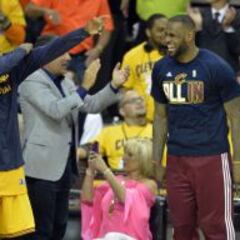 Los Raptors, posible destino de Tristan Thompson