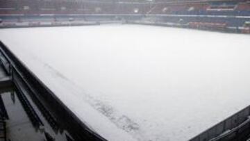 <b>CUBIERTO.</b> El Reyno de Navarra ha amanecido este sábado cubierto por una capa de cinco centímetros de nieve.