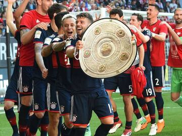 Bayern M&uacute;nich celebr&oacute; en el estadio del Augsburg, ahora debe pensar en lo que resta de la temporada 
