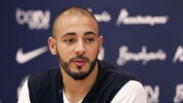 Amrabat: "Los responsables de la situación son los jugadores"