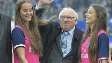 El 80 cumpleaños de Uwe Seller propició que un diario de Hamburgo le dedicara un libro titulado 'Gracias Uwe'.
