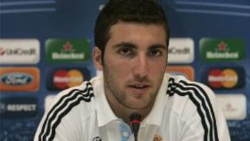 Higuaín: "Tenemos que imponer que somos el Real Madrid"