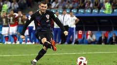 El centrocampista del Real Madrid, Mateo Kovacic, durante una tanda de penaltis con Croacia.