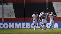 Libertad golea en casa y es líder en solitario del grupo