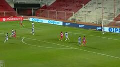 ¡Carrerón de un chileno! El golazo del viernes en Argentina
