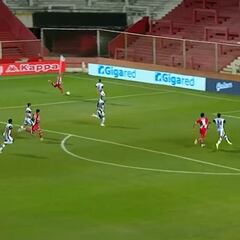 ¡Carrerón de un chileno! El golazo del viernes en Argentina