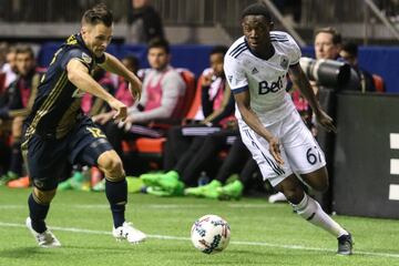 El joven mediocampista de 16 años del Vancouver Whitecaps es el próximo crack del fútbol. Su calidad ha llamado el interés de varios equipos europeos y, sin duda, sería un jugador de lujo tanto para el Barça como el Real Madrid. 