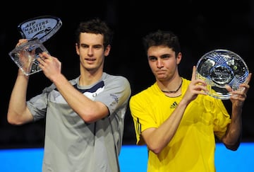 Andy Murray ganó su primer trofeo importante en el Masters de Madrid de 2008. Venció en la final al francés Gilles Simon. En ese momento ya era una alternativa seria ante Nadal y Federer.