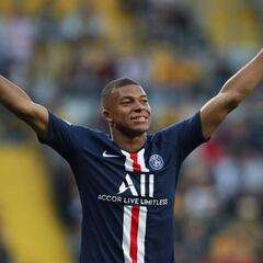 Mbappé sigue sin responder a la oferta de renovación del PSG