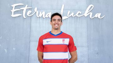 José Antonio Martínez será titular.