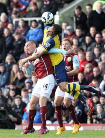 Arsenal se impuso sobre el Burnley por la cuenta mínima. 