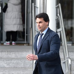 La jueza abre juicio contra la pareja de Ayuso y le hará sentarse en el banquillo