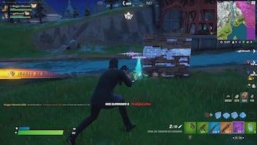 Eliminamos a un enemigo con un Fusil de Tirador de Cazador mientras estamos agachados