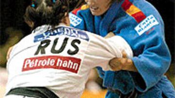 <b>VALOR SEGURO.</B> Isabel Fernández encabeza el equipo español.