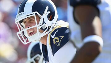 LOS ANGELES, CA - SEPTEMBER 23: Quarterback Jared Goff #16 of the Los Angeles Rams calls a play during the second quarter of the game against the Los Angeles Chargers at Los Angeles Memorial Coliseum on September 23, 2018 in Los Angeles, California. Har