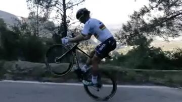 Sagan, en estado puro: piruetas y nuevo maillot arcoíris