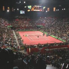 ¿Por qué desapareció del tenis la moqueta?